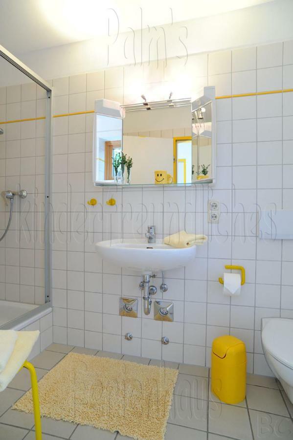 Palm's kinderfreundliches Ferienhaus Klutz Exterior foto